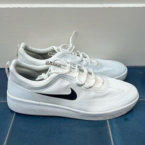 Nike SB Nyjah Free 2 Skate Shoes Men’s Sz 10.5